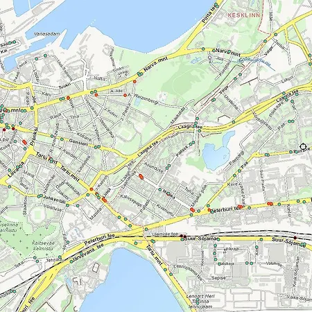 A Comfortable With Balcony 아파트